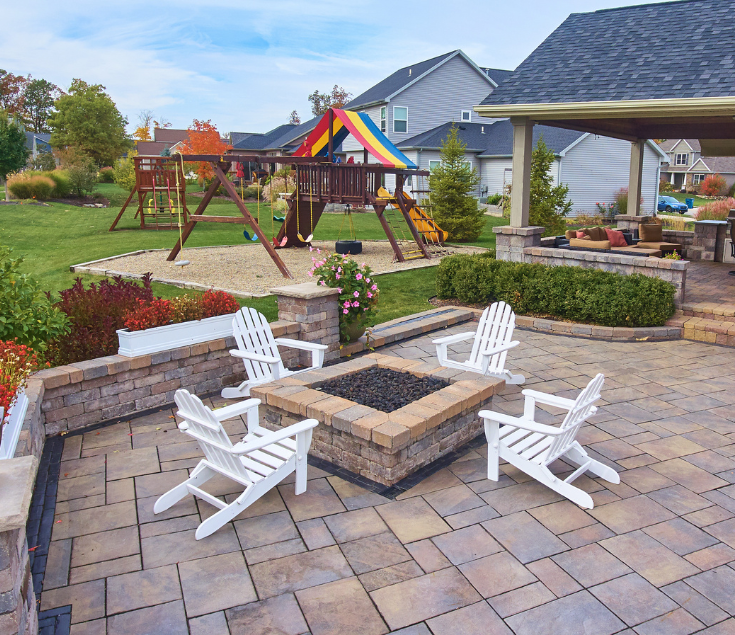 outdoor hardscape contractor